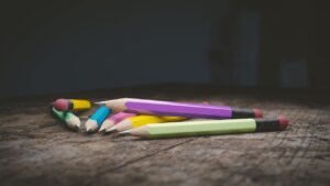 高年収のシングルが直面する子どもに関する学校問題とは？