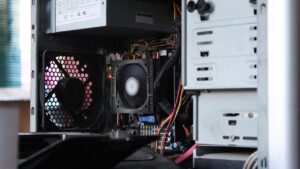 シングルマザーの家計を支援するための具体的な方法は？